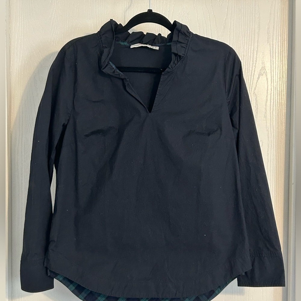 Vineyard | Vines Black Ruffled Blouse | Size Medium